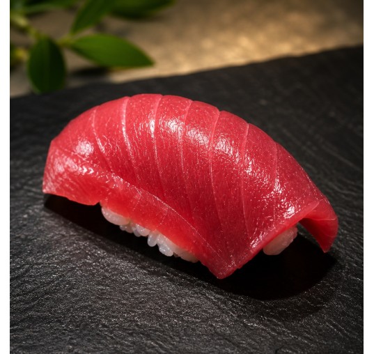 Maguro niguiri (1p)